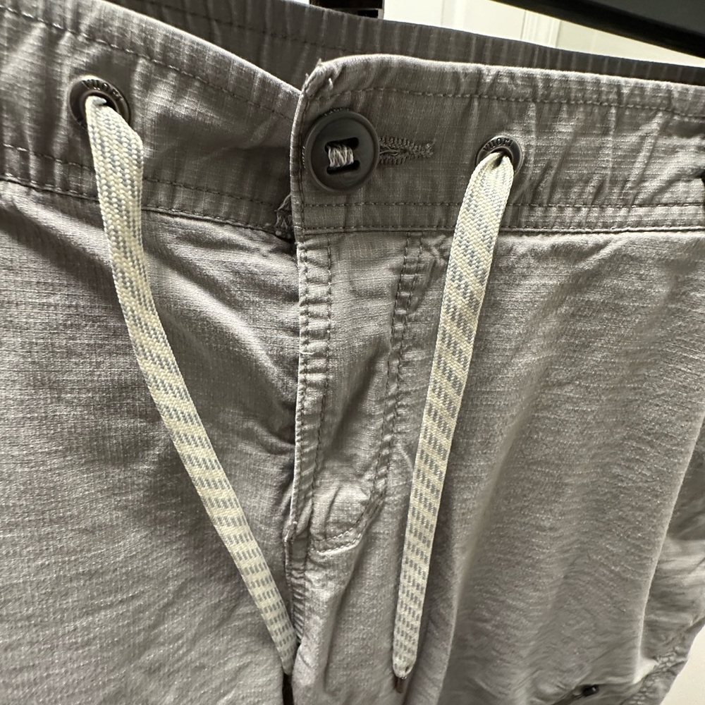 Vuori Ripstop Gray Drawstring Pants - image 6